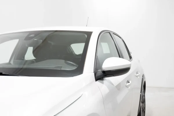 Peugeot e-208 50 kWh Active 5