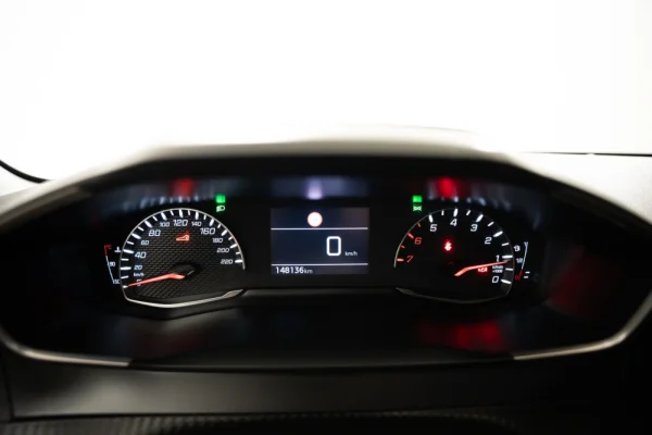 Peugeot 208 1.2 PureTech Active 23