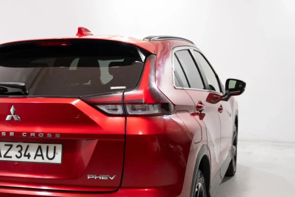 Mitsubishi Eclipse Cross 2.4 PHEV eMotion 8