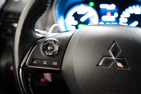 Mitsubishi Eclipse Cross 2.4 PHEV eMotion 15