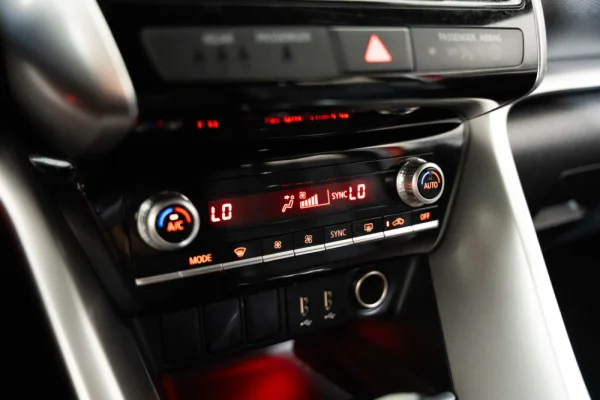 Mitsubishi Eclipse Cross 2.4 PHEV eMotion 22