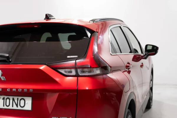 Mitsubishi Eclipse Cross 2.4 PHEV eMotion 7