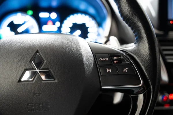 Mitsubishi Eclipse Cross 2.4 PHEV eMotion 17