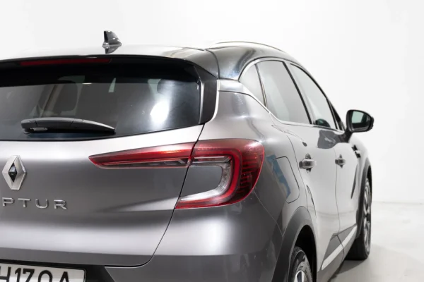 Renault Captur 1.0 TCe Exclusive 7