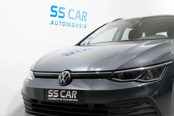 Volkswagen Golf Variant 1.0 eTSI Life DSG 3