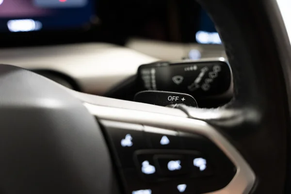 Volkswagen Golf Variant 1.0 eTSI Life DSG 17