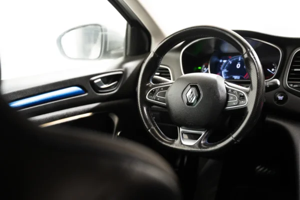 Renault Mégane 1.5 Blue dCi GT Line EDC 10
