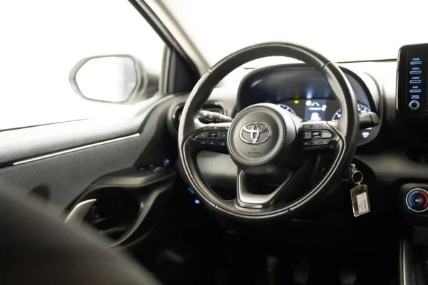 Toyota Yaris 1.5 VVT-i Comfort 10