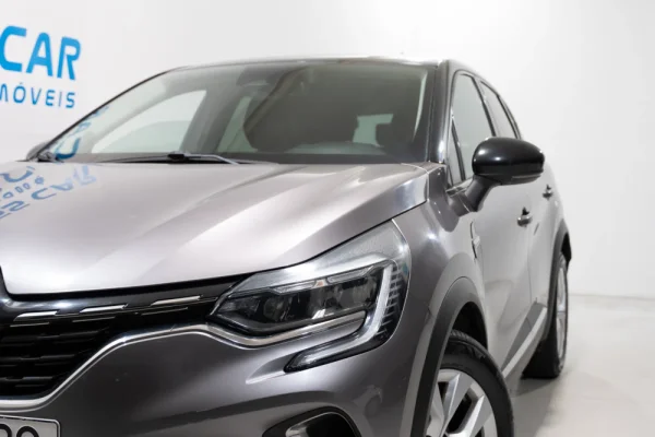 Renault Captur 1.0 TCe Exclusive 4