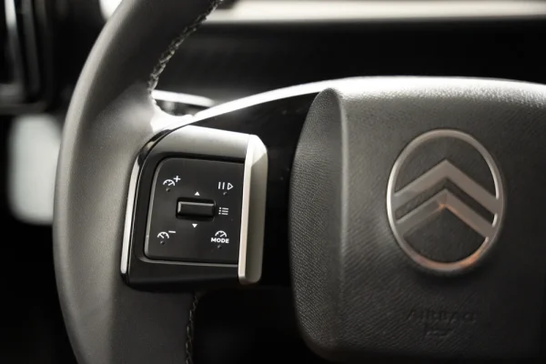 Citroen e-C3 44 kWh Autonomia Conforto Max 14