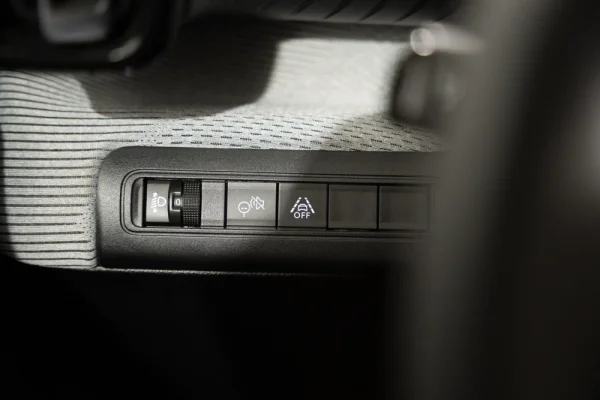 Citroen e-C3 44 kWh Autonomia Conforto Max 12