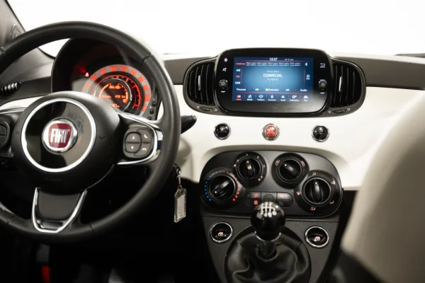 Fiat 500 1.0 Hybrid Dolcevita 11