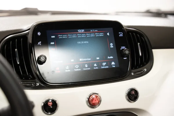Fiat 500 1.0 Hybrid Dolcevita 17