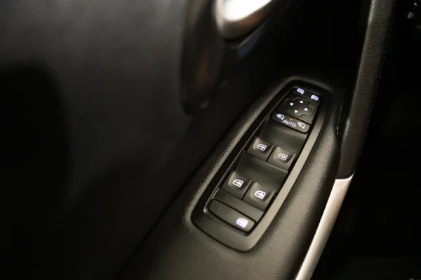 Renault Kadjar 1.5 dCi Intens 23