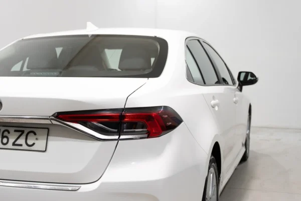 Toyota Corolla COMFORT 1.5 VVTi 7