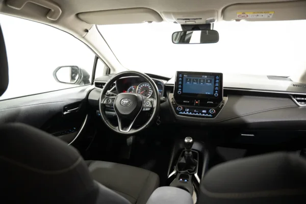 Toyota Corolla COMFORT 1.5 VVTi 9