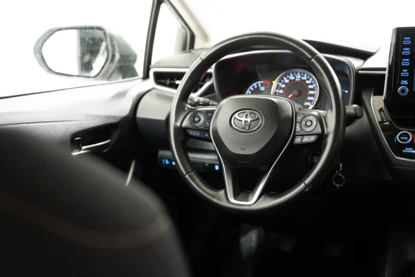 Toyota Corolla COMFORT 1.5 VVTi 10