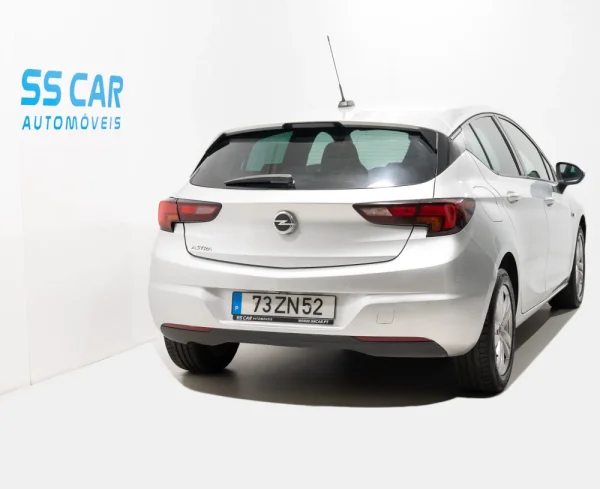 Opel Astra 1.2 T GS Line S/S 2