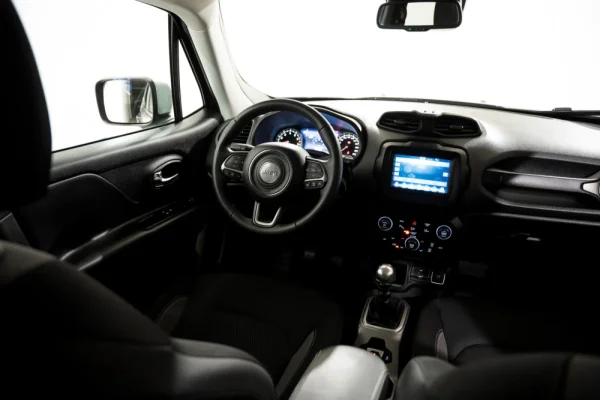 Jeep Renegade 1.0 T Limited 3