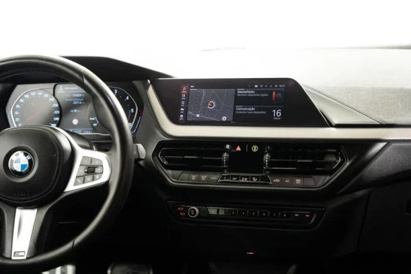 BMW 116 d Pack Desportivo M Auto 7
