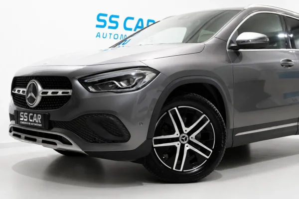Mercedes-Benz GLA 250 e Progressive 2