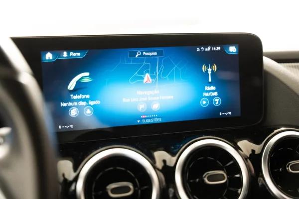 Mercedes-Benz GLA 250 e Progressive 11