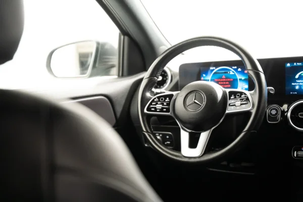 Mercedes-Benz GLA 250 e Progressive 25