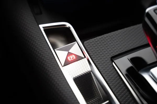 DS DS7 E-Tense Bastille EAT8 18
