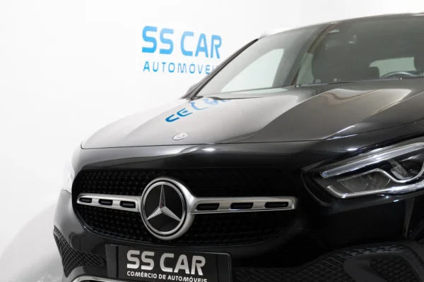 Mercedes-Benz GLA 250 e Progressive 4