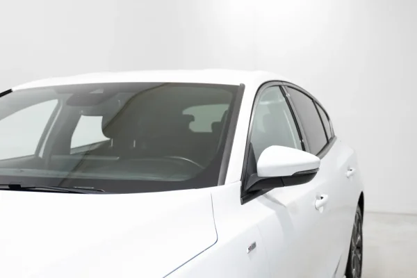 Ford Focus 1.0 EcoBoost MHEV ST-Line 4