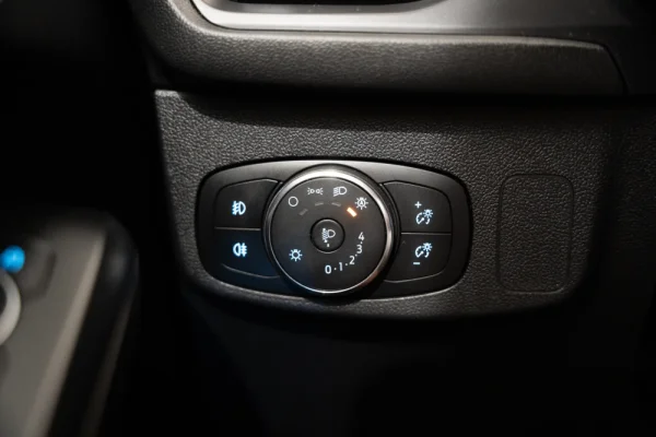 Ford Focus SW 1.0 EcoBoost MHEV ST-Line X 16