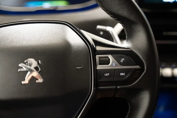 Peugeot 3008 1.6 Hybrid Allure Pack e-EAT8 24