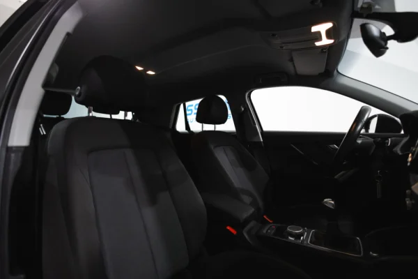 Audi Q2 30 TFSI Advanced 19