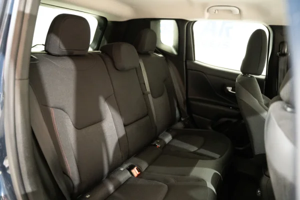 Jeep Renegade 1.3 TG Trailhawk 15