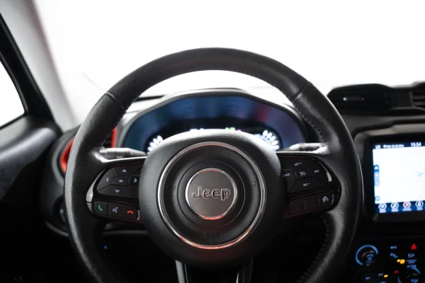 Jeep Renegade 1.3 TG Trailhawk 18