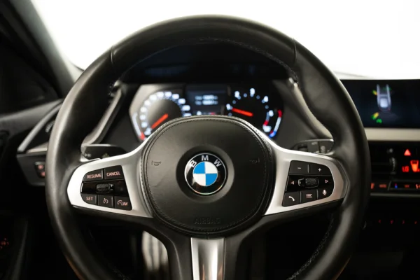 BMW 116 d Corporate Edition M 15