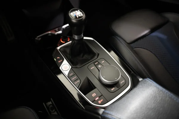 BMW 116 d Corporate Edition M 19
