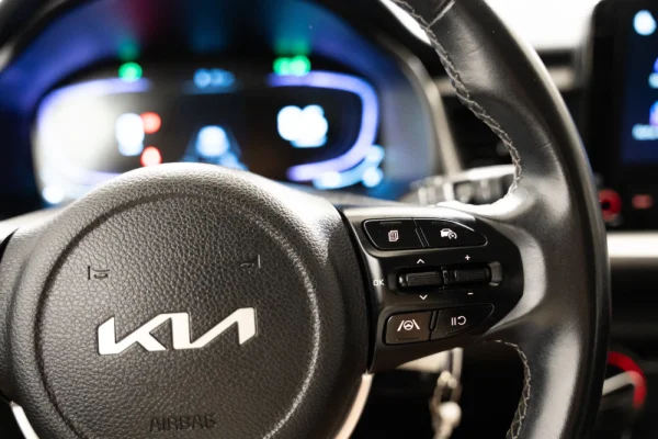Kia Stonic 1.2 MPi Dynamic 19