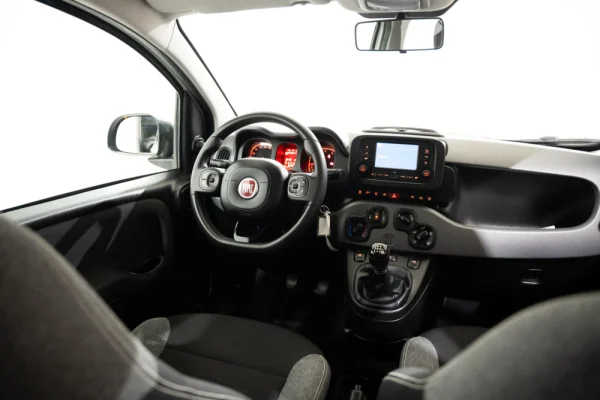 Fiat Panda 1.0 Hybrid City Life 9