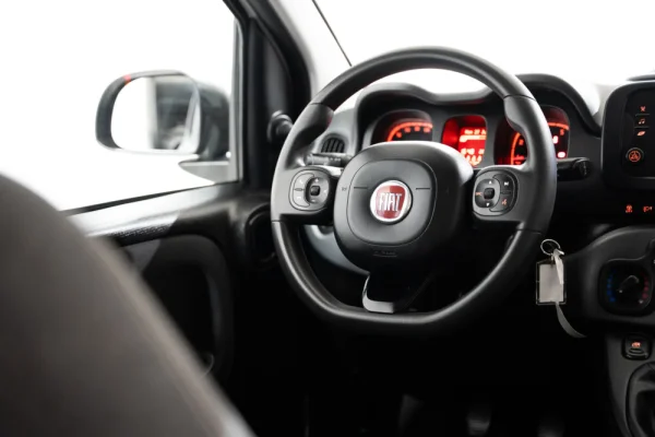 Fiat Panda 1.0 Hybrid City Life 10