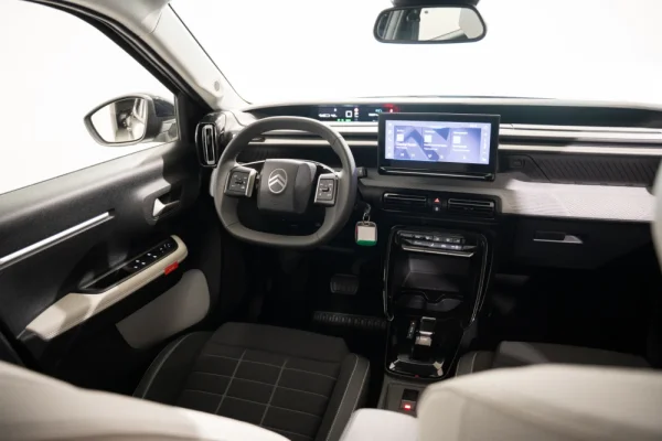 Citroen e-C3 44 kWh Autonomia Conforto Max 9
