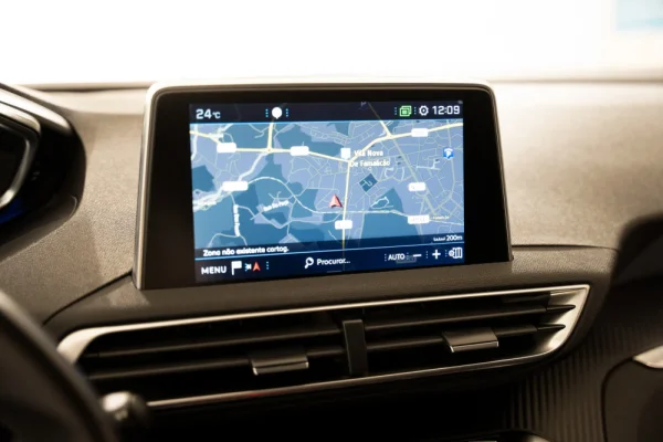 Peugeot 3008 1.5 BlueHDi Active 6