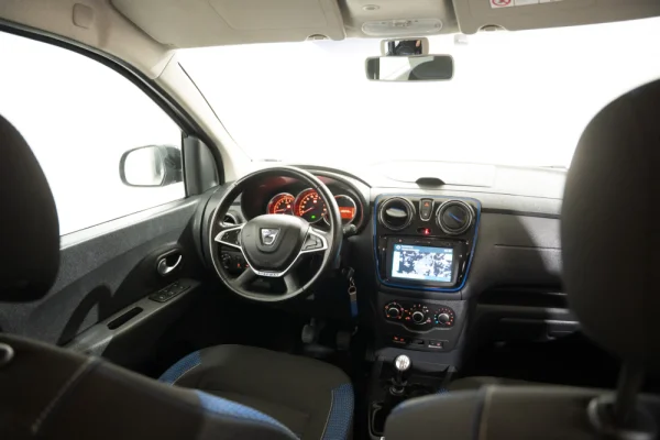 Dacia Lodgy 1.5 Blue dCi Stepway 7L 3