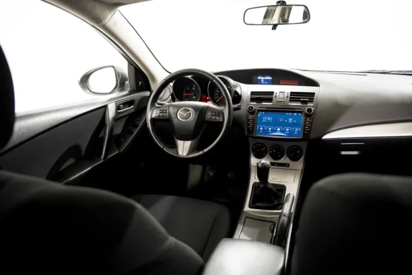 Mazda 3 MZ-CD 1.6 Exclusive 3