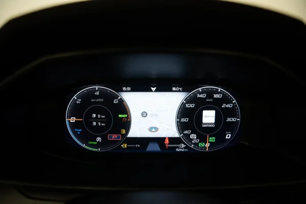 Cupra Leon 1.4 e-Hybrid DSG 22