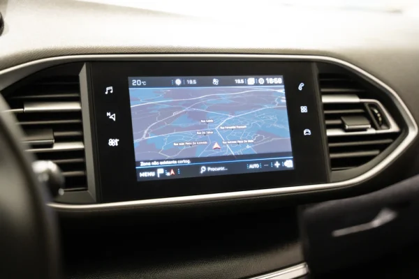 Peugeot 308 1.2 PureTech Style 10
