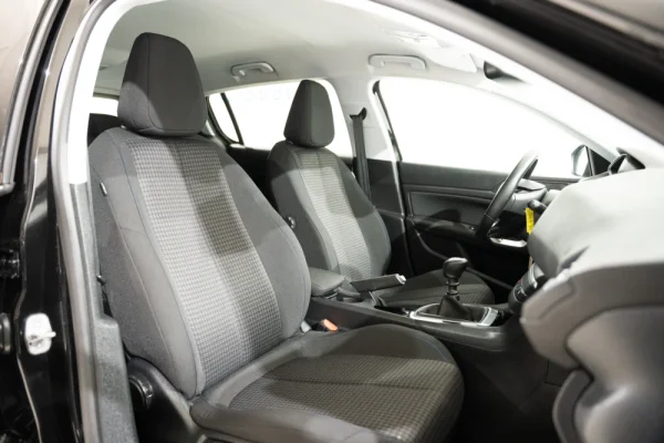 Peugeot 308 1.2 PureTech Style 19