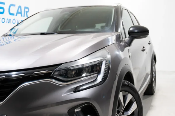 Renault Captur 1.0 TCe Exclusive 3