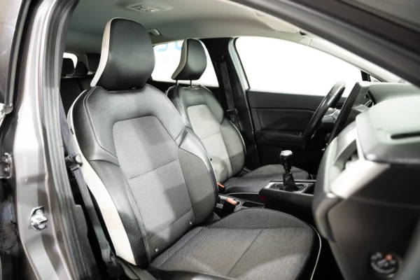 Renault Captur 1.0 TCe Exclusive 19