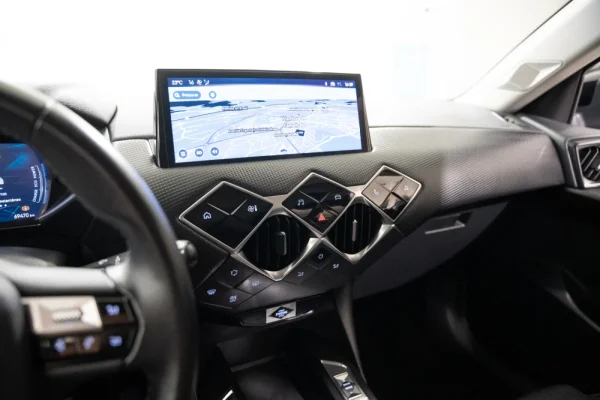 DS DS3 Crossback E-Tense Bastille 9